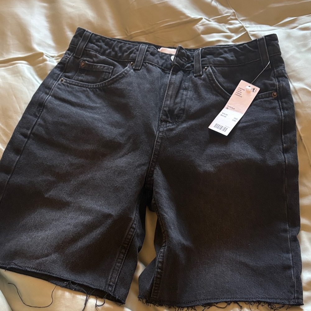 Urban Outfitters | BDG Black Jean Jorts | Size 26 | BNWT✨